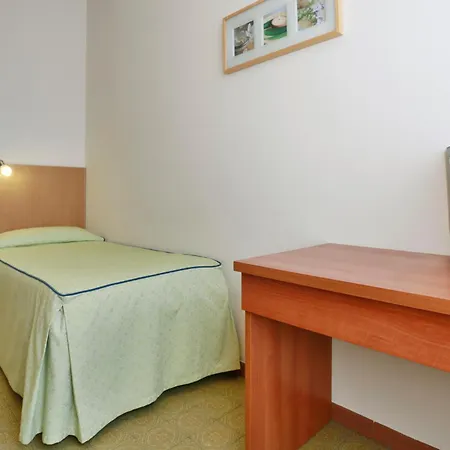 Hotel Lupori 2*