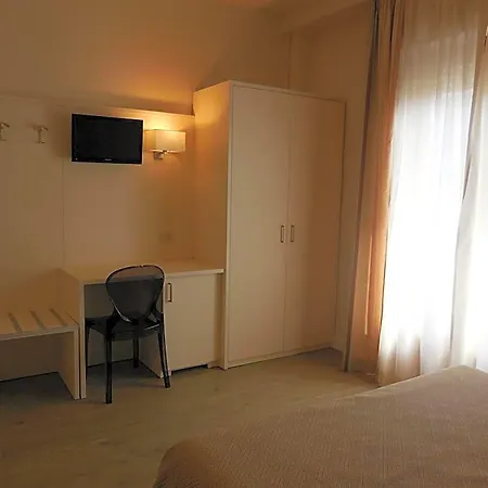 Hotel Lupori Viareggio