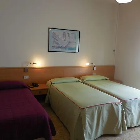 Hotel Lupori 2*