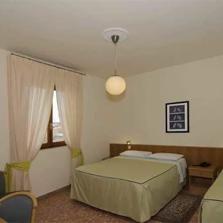 Hotel Lupori