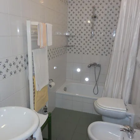 Lupori Hotel 2*