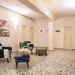 Lupori Hotel 2*